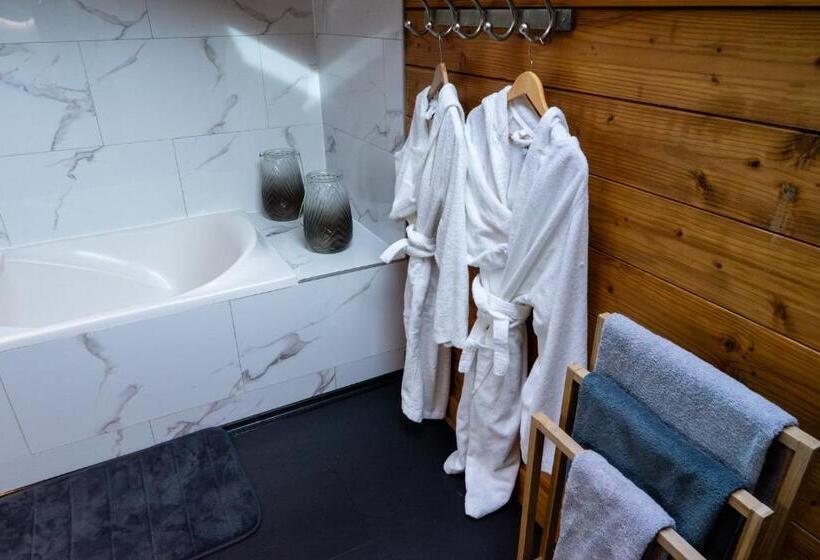 Семейный Номер Вид на Горы, Chambres Et Table D Hôtes Au Chalet Datcha