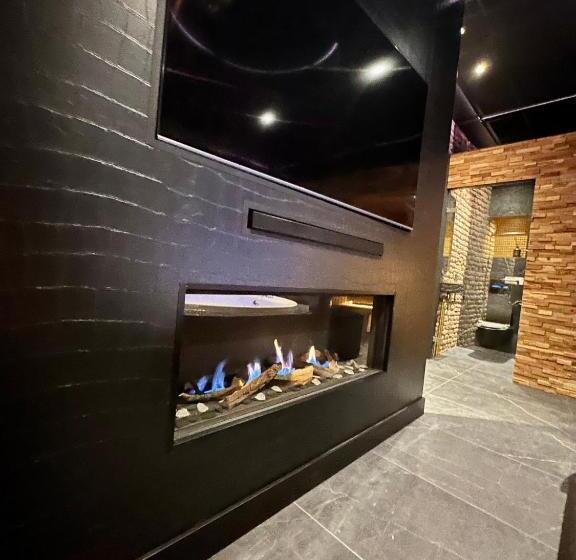 带按摩浴盆的套房, City Spa Nijmegen