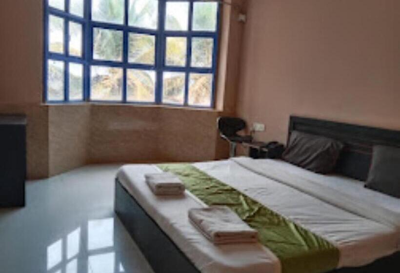 Номер Стандарт, Aqualura, Goa