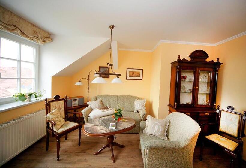 Suite with lake view, /pension Bradhering