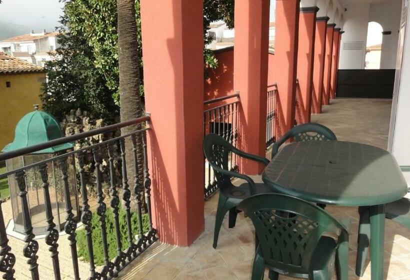 Апартаменты 2 Спальни, Aparthotel Can Gallart