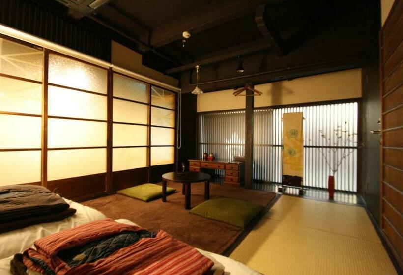 バス共有のスタンダードルーム, Haruya Higashiyama