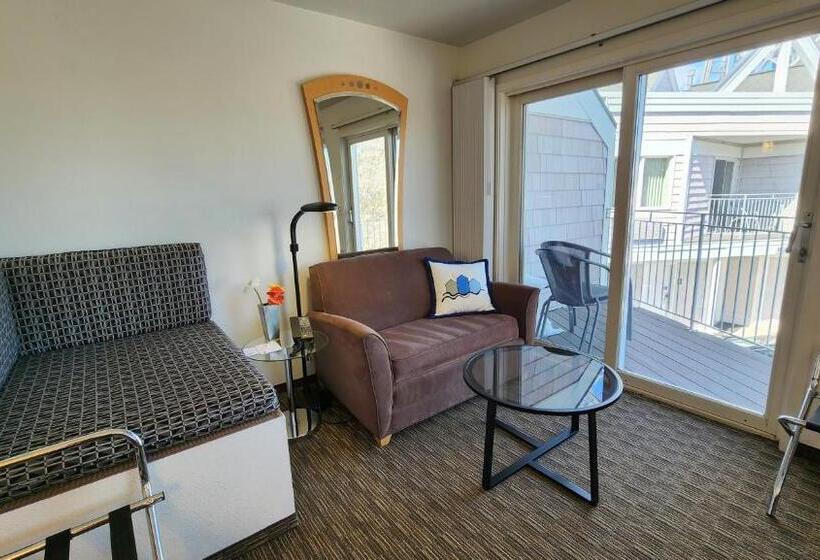 Quarto Estandar com Sacada, South Pier Inn