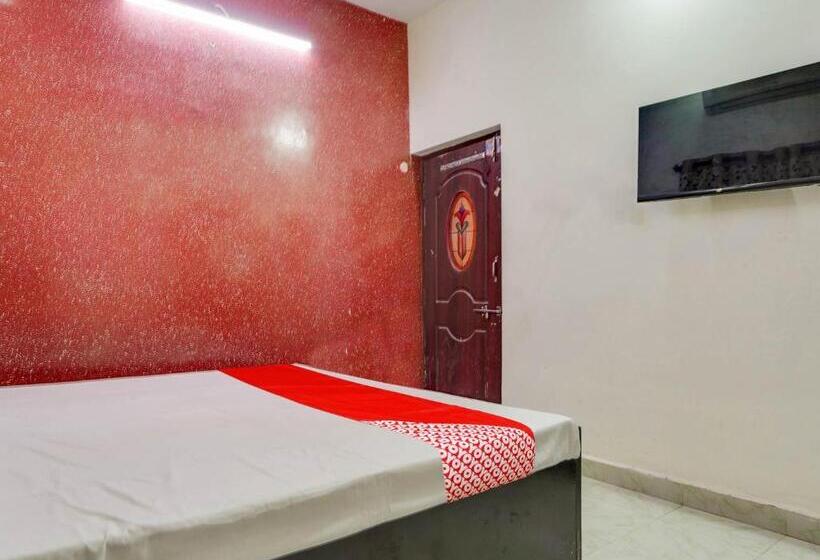 Quarto Triplo Clássico, Oyo Flagship Hotel 69 Stays