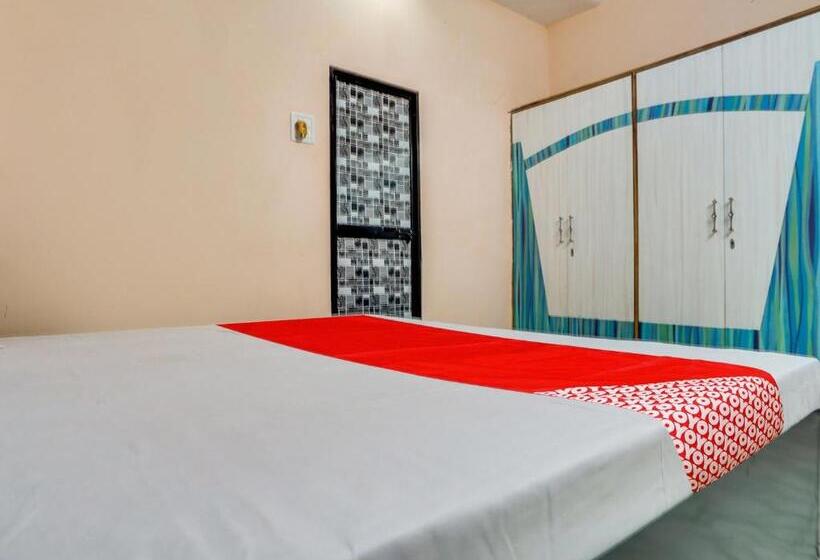 Quarto Triplo Clássico, Oyo Flagship Hotel 69 Stays