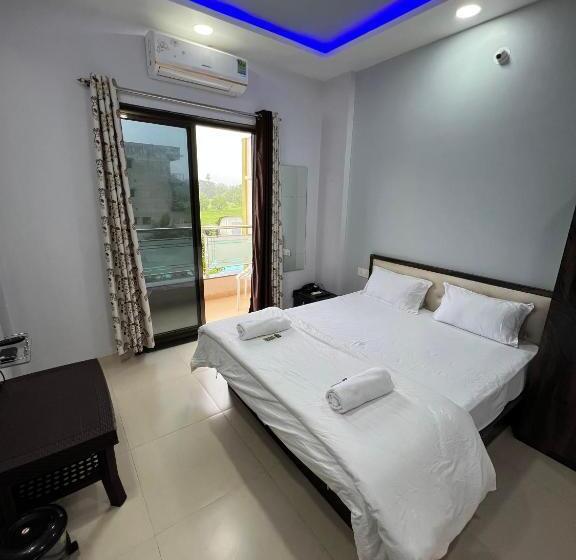 豪华房间, Iira Stays   Raigad Srushti Resort