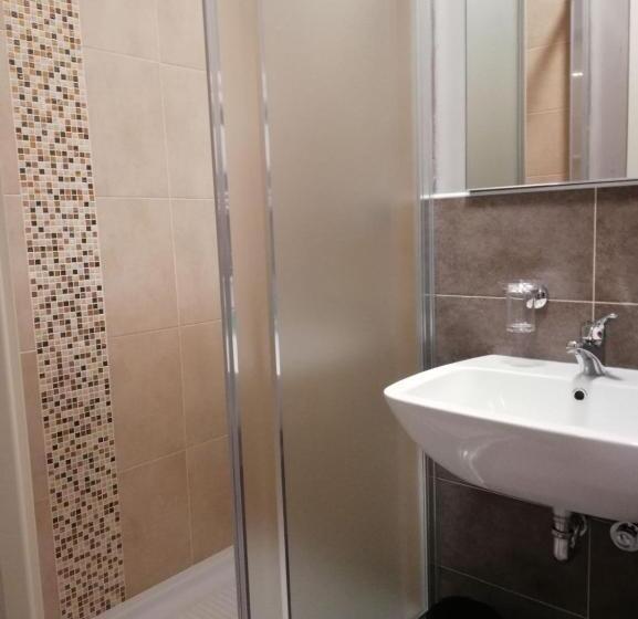 اتاق استاندارد, Affittacamere Ambra