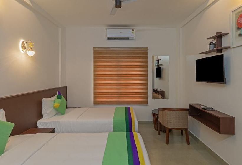 اتاق استاندارد, Treebo Amigos Residency