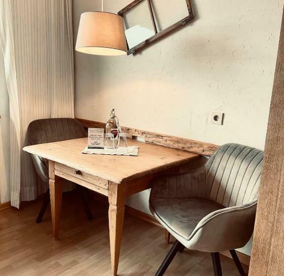 Номер Стандарт с Балконом, Pension Kreuzeck   Dein Glücksplatz Am Lech