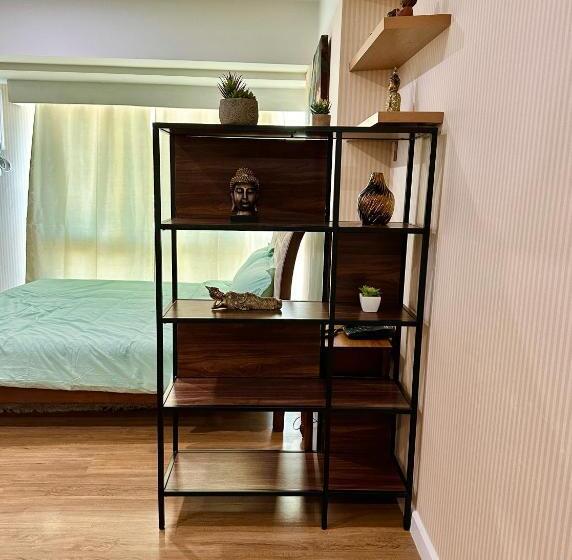 Апартаменты 1 Спальня Вид на Море, Feels Like Home Condos Abreeza Place Tower 1 & 2