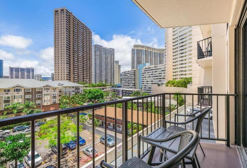 استودیو استاندارد با تخت کینگ, Castle At Palms At Waikīkī