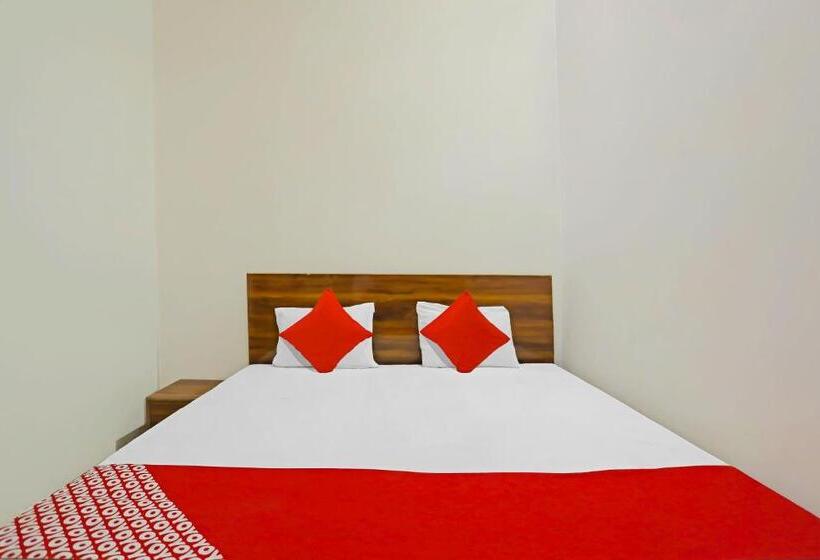 三人经典房间, Oyo Flagship Townhome Inn