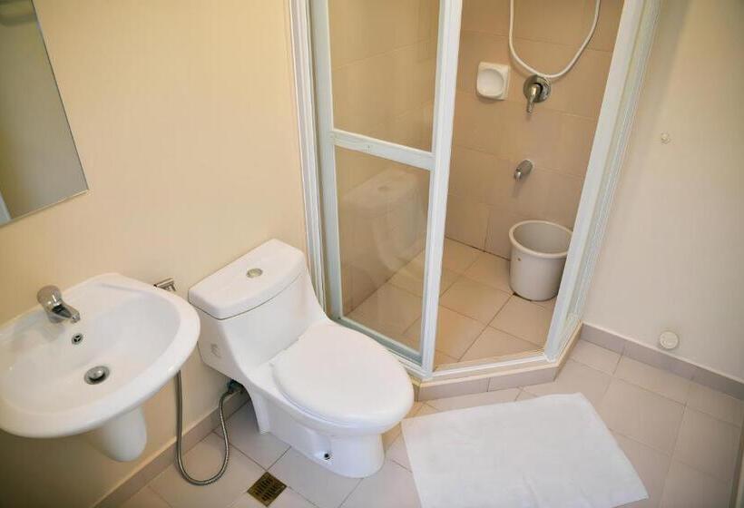 Quarto Superior, 1511 Avidatower 4 Atria Iloilo