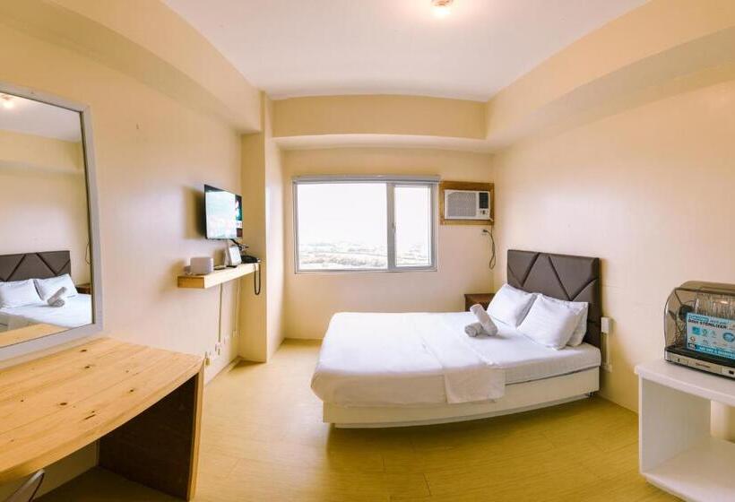 Quarto Deluxe, 1511 Avidatower 4 Atria Iloilo