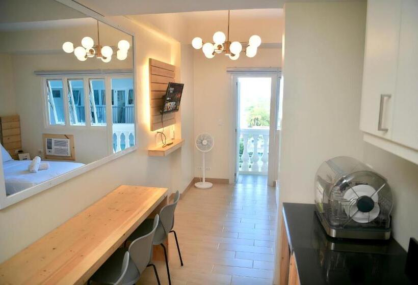 Quarto Estandar, 1511 Avidatower 4 Atria Iloilo
