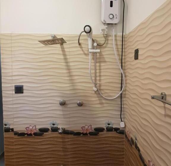 Номер Стандарт, Birds Paradise Holiday Rooms  Kamburugamuwa