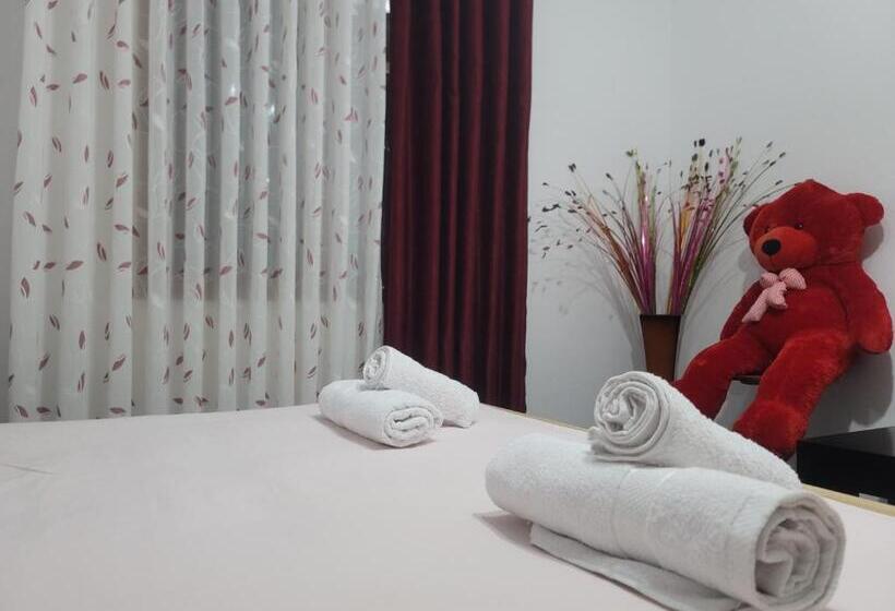 带共用浴室的标准房间, Guest House Marjo