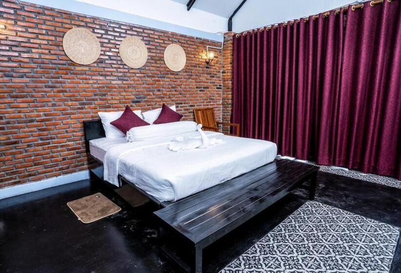Номер Стандарт Вид на Озеро, Bat Rice Resort