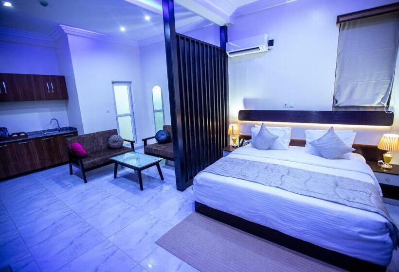 اتاق استاندارد یک نفره, Apartment 79 Hotel & Suite