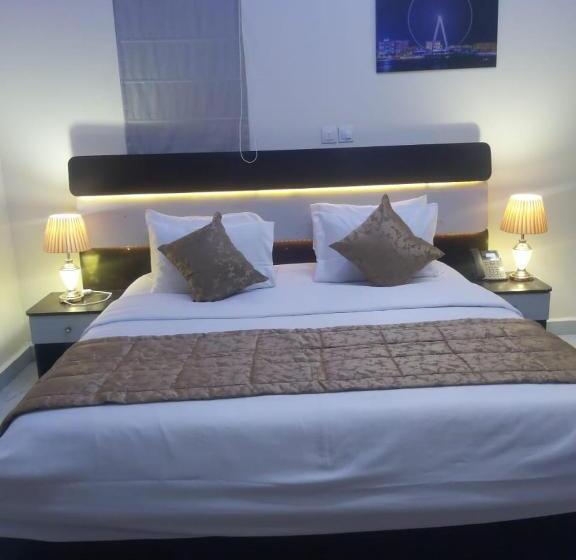 سوییت, Apartment 79 Hotel & Suite
