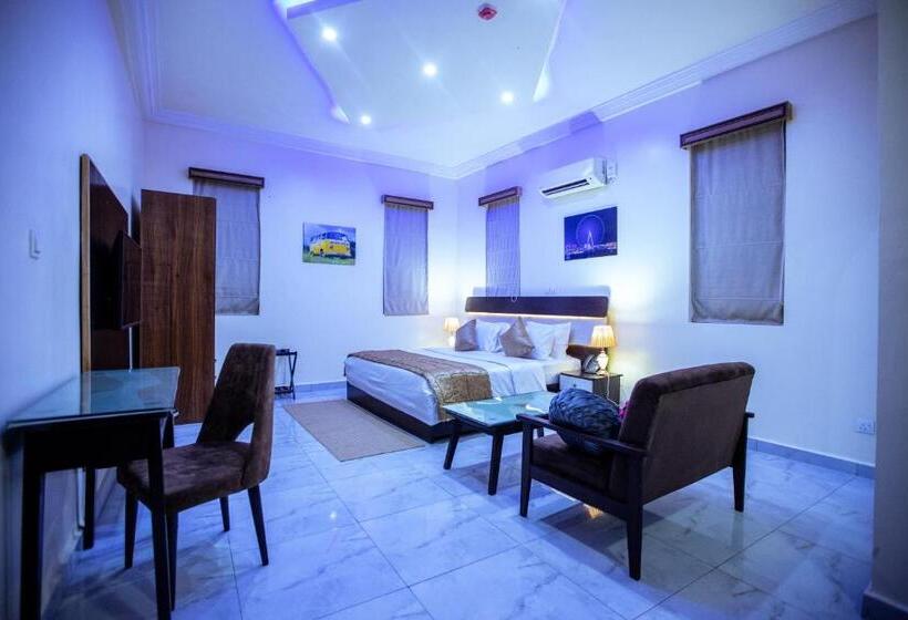 اتاق لوکس یک تخته, Apartment 79 Hotel & Suite