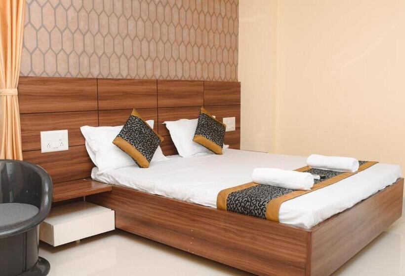 Номер Deluxe, Ilif 2727 Sai Palace