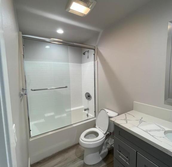 Номер Deluxe, Private In New Appartment Withbath