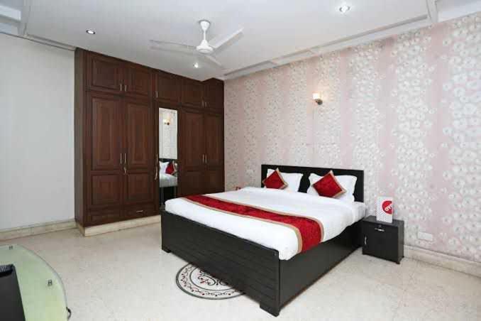 Трехместный Номер Классика, Oyo Le Grande Guest House