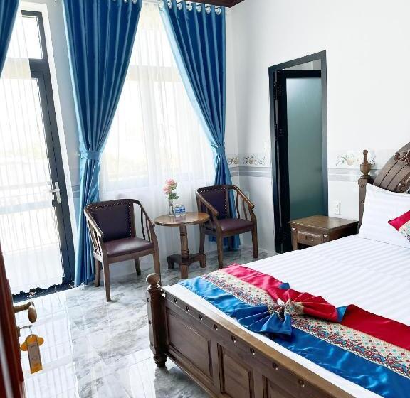 اتاق استاندارد, Quốc Hương