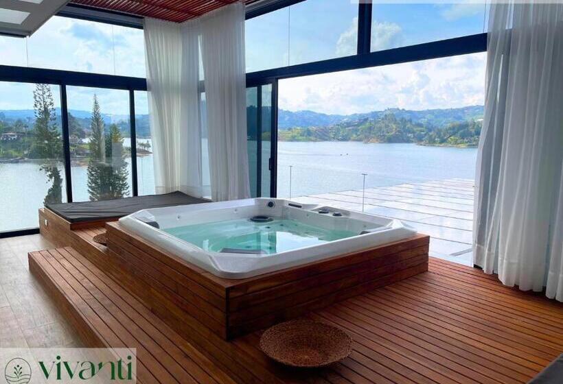 Президентский Люкс, Vivanti Resort