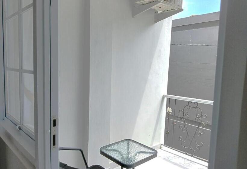 Апартаменты Deluxe 1 Спальня, Casa Rani Canggu