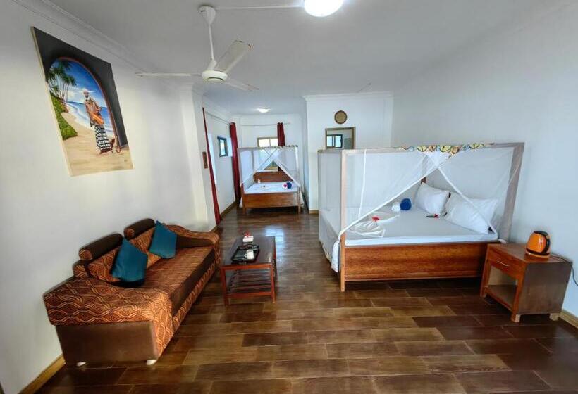 اتاق استاندارد با چشم‌انداز دریا, Blue Tides Hotel & Restaurant