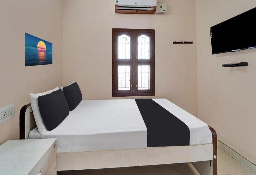 Трехместный Номер Deluxe, Oyo Flagship Sk Lodge