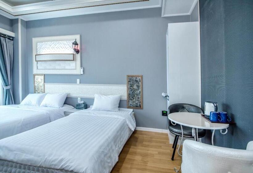 Студия Стандарт, Mulddeule Shimpang Resort