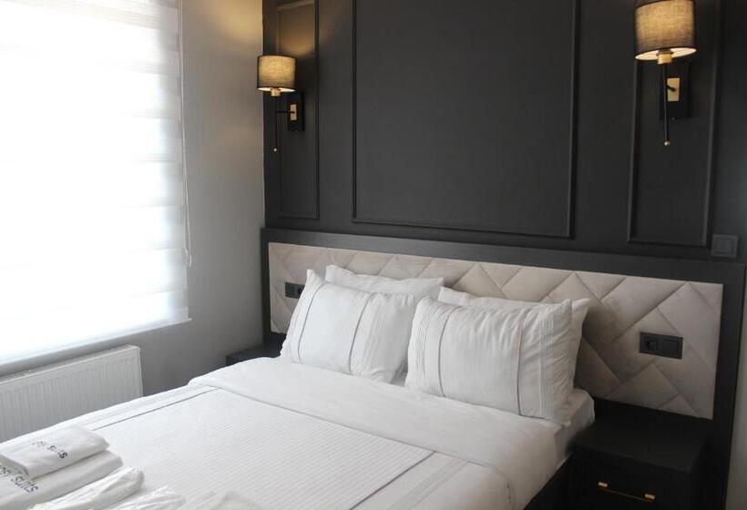 Номер Стандарт с Балконом, Cosy Suite