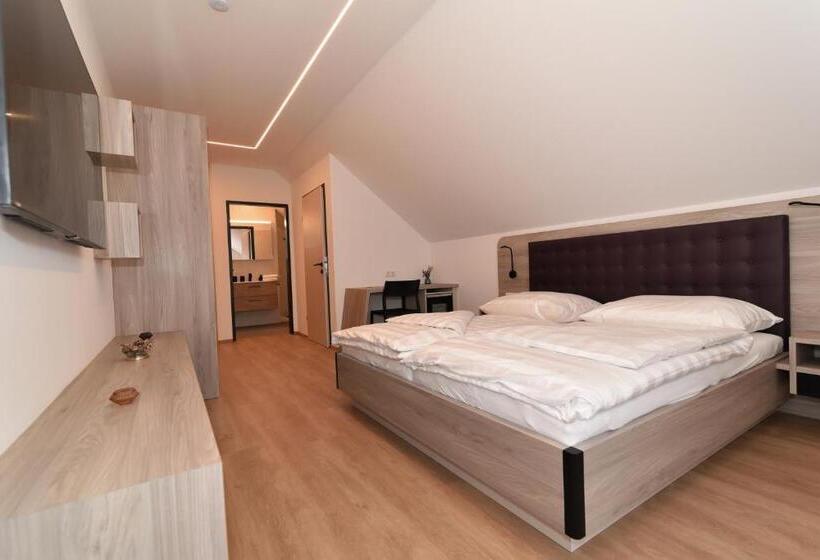 Номер Стандарт, Village Loft