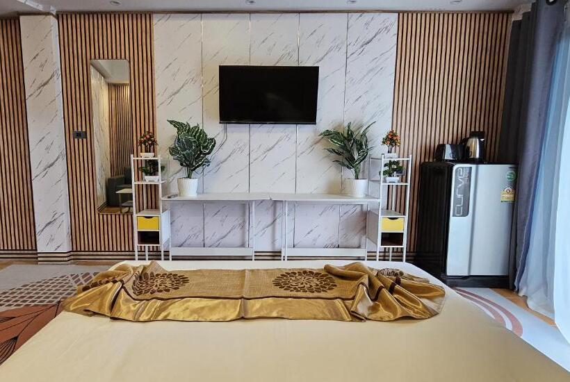 스탠다드 발코니 룸, Xcess Residence