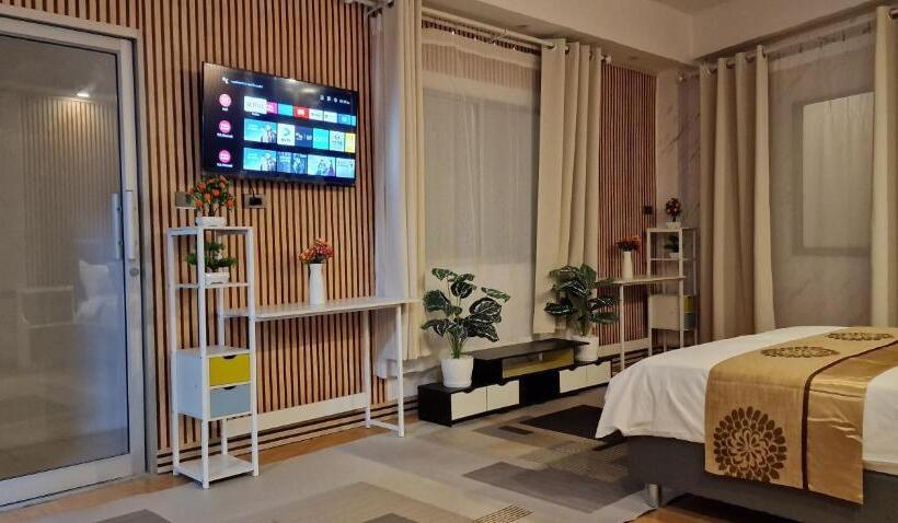 디럭스 룸, Xcess Residence