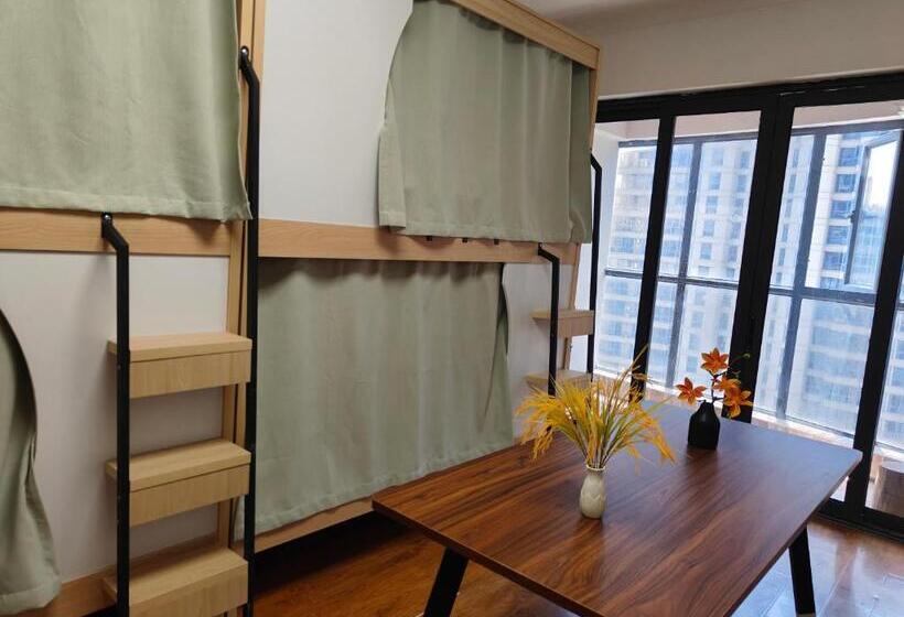 Cama em Quarto Compartilhado, Haven Youth Hostel