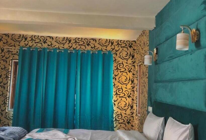 اتاق سوپریور, Sarwa Cottage Jammu And Kashmir