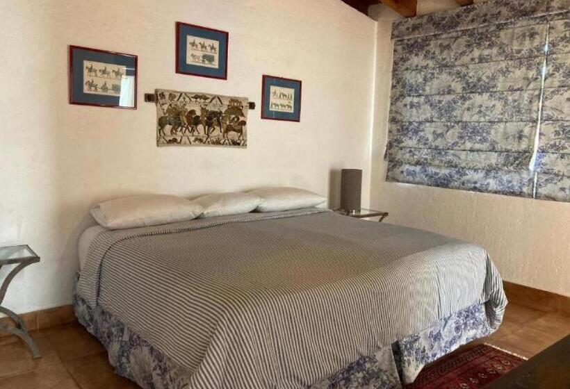 キングサイズベッドのスタンダードルーム, Casa Shambhala Malinalco