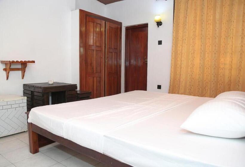 Quarto Familiar Vista Jardim, Wave Crest Residence