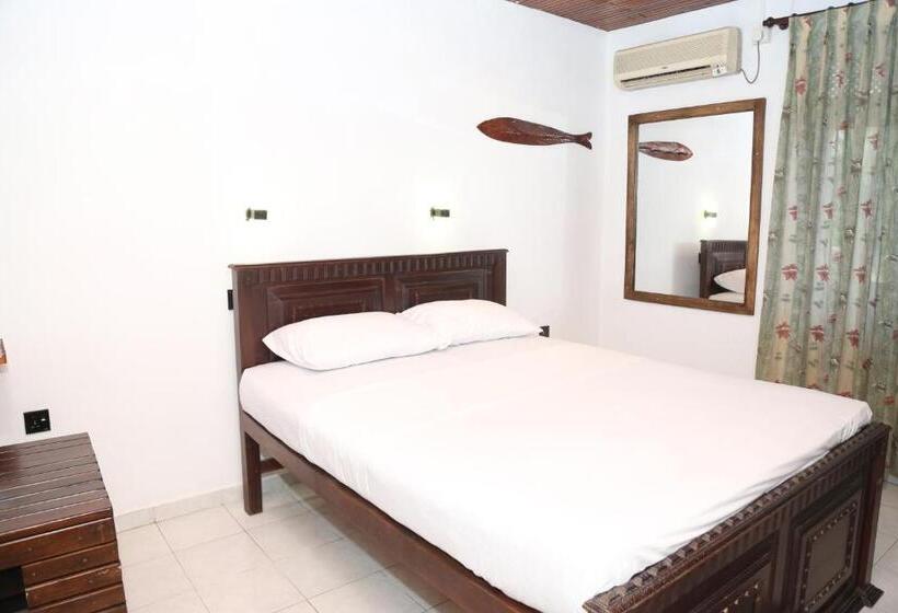 Quarto Estandar, Wave Crest Residence
