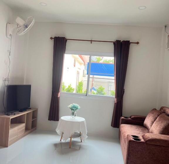 Номер Superior, Pichapon Resort