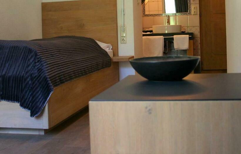 اتاق استاندارد یک نفره, Montafon Lodge Hotel Und Spa