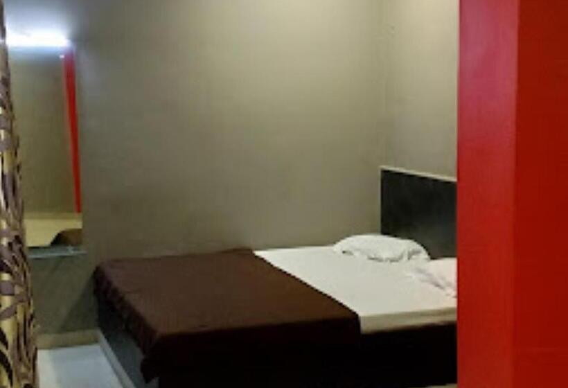Номер Deluxe, Balwant Residence Washim