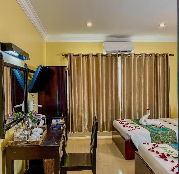 اتاق لوکس با چشم‌انداز استخر, Harmony Indochine D Angkor