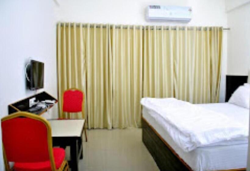 Номер Deluxe Кровать Кинг, Saileela Osmanabad