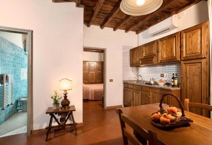 Апартаменты 1 Спальня, Farmhouse With Swimming Pool Surrounded By Greenery In San Donato Fronzano, Apartments With Air Cond