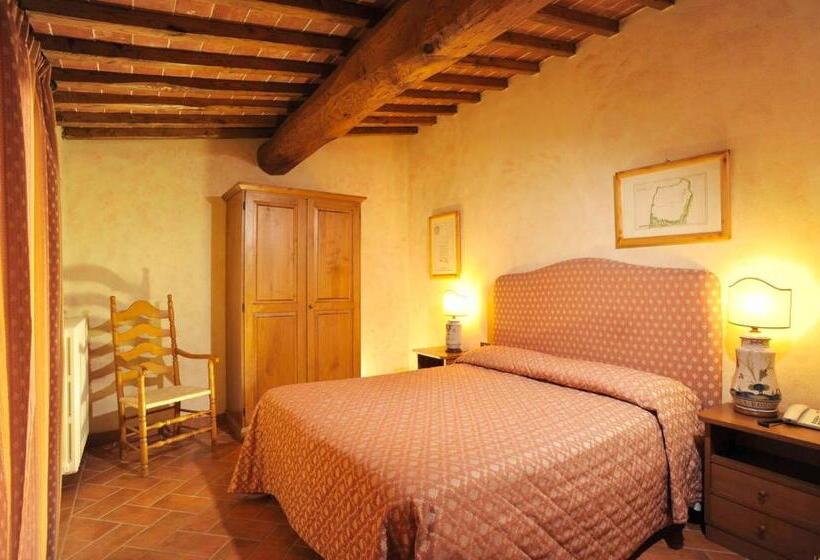 Апартаменты 2 Спальни, Farmhouse With Swimming Pool Surrounded By Greenery In San Donato Fronzano, Apartments With Air Cond